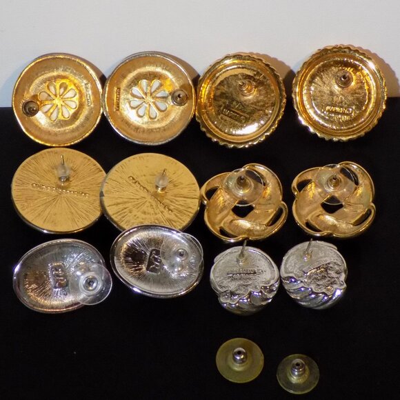 Lot 16 Pairs Vintage Earrings. Trifari Monet Napier Richelieu Marvella Pizazz.. - Picture 7 of 8